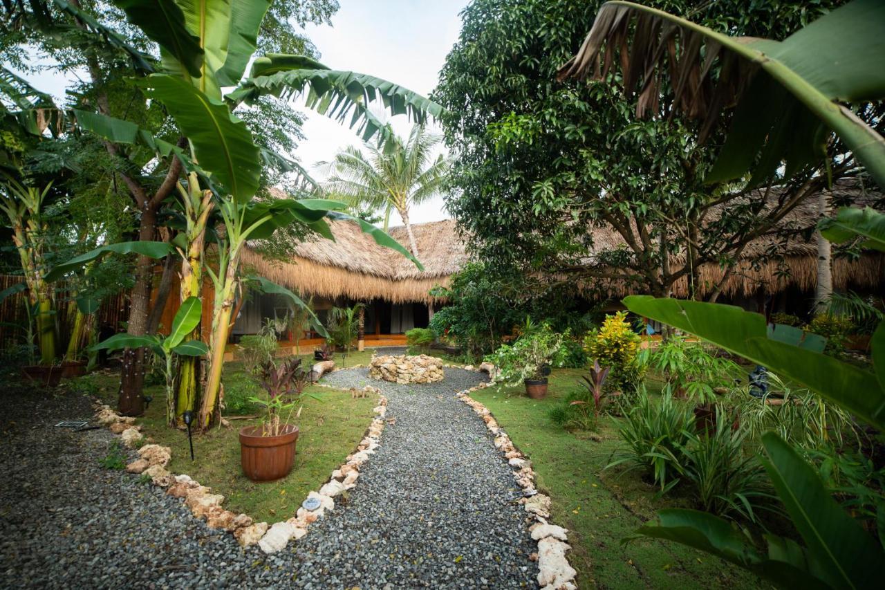 Nautilus Hostel & Hammocks Panglao Exterior photo