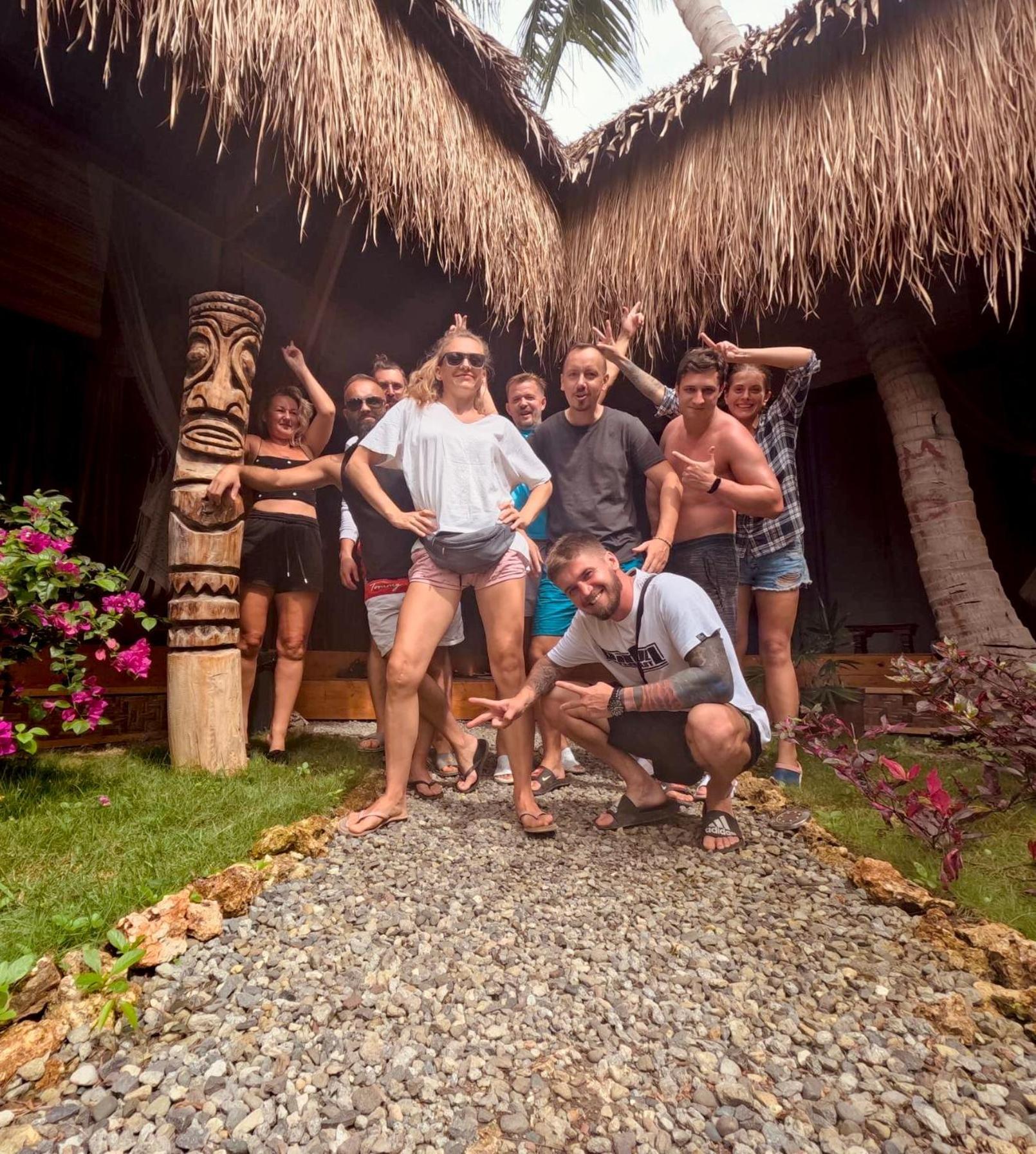 Nautilus Hostel & Hammocks Panglao Exterior photo
