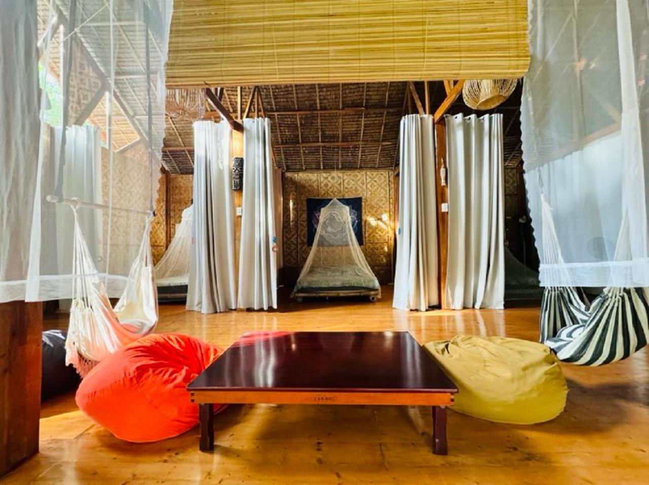 Nautilus Hostel & Hammocks Panglao Exterior photo