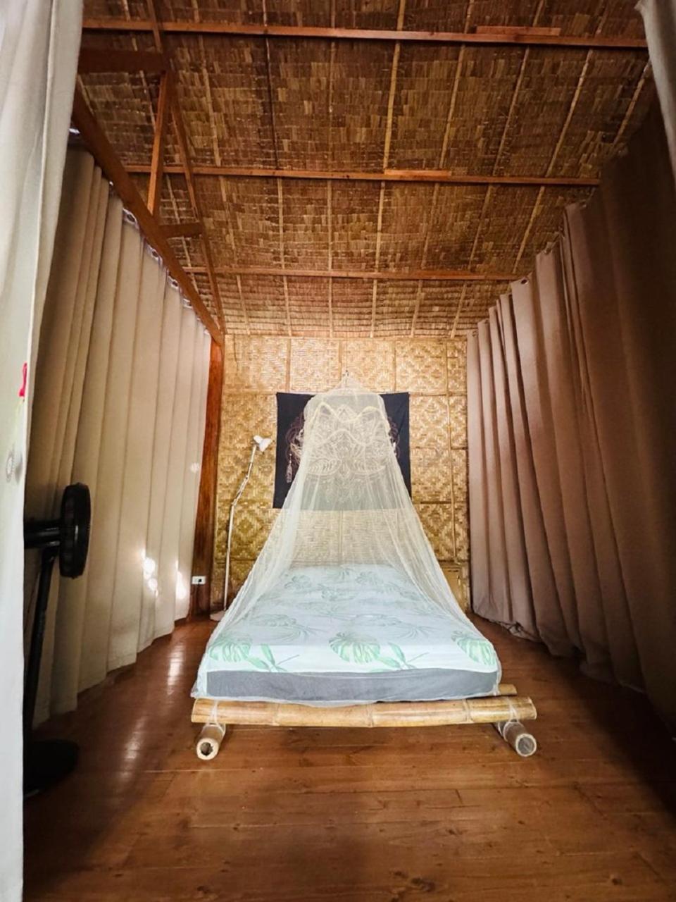 Nautilus Hostel & Hammocks Panglao Exterior photo