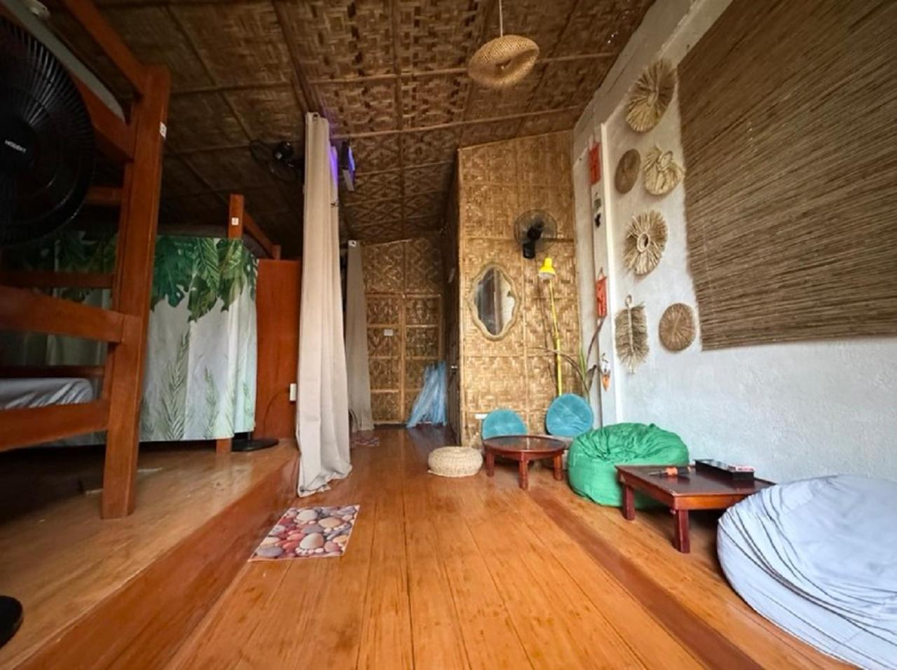 Nautilus Hostel & Hammocks Panglao Exterior photo